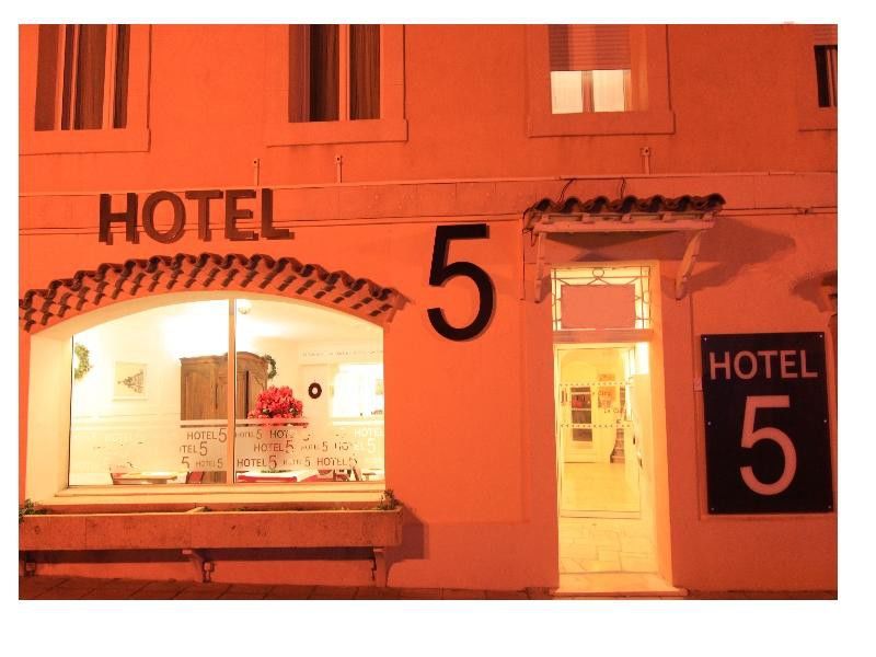 Hotel Le 5 Martigues Dış mekan fotoğraf